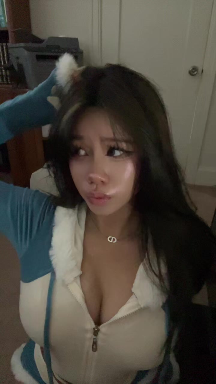 @Christina