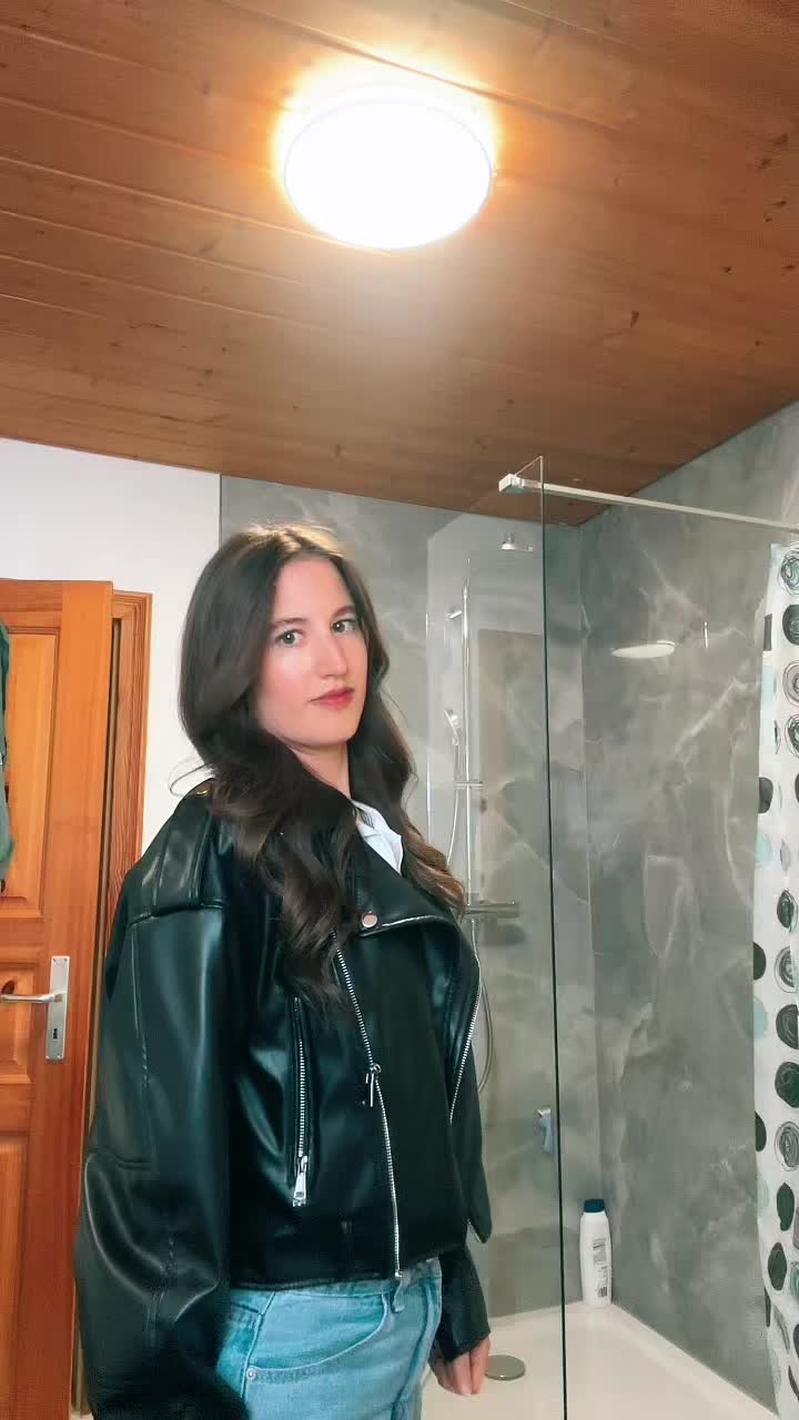 @lena
