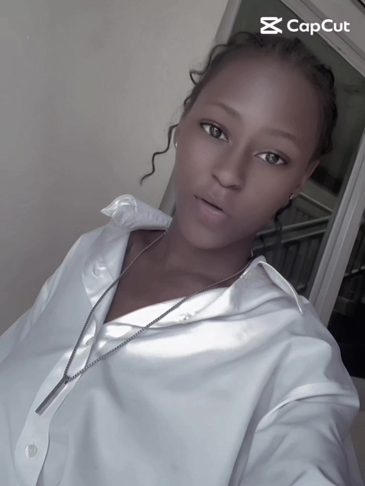 @Goldy🇹🇿