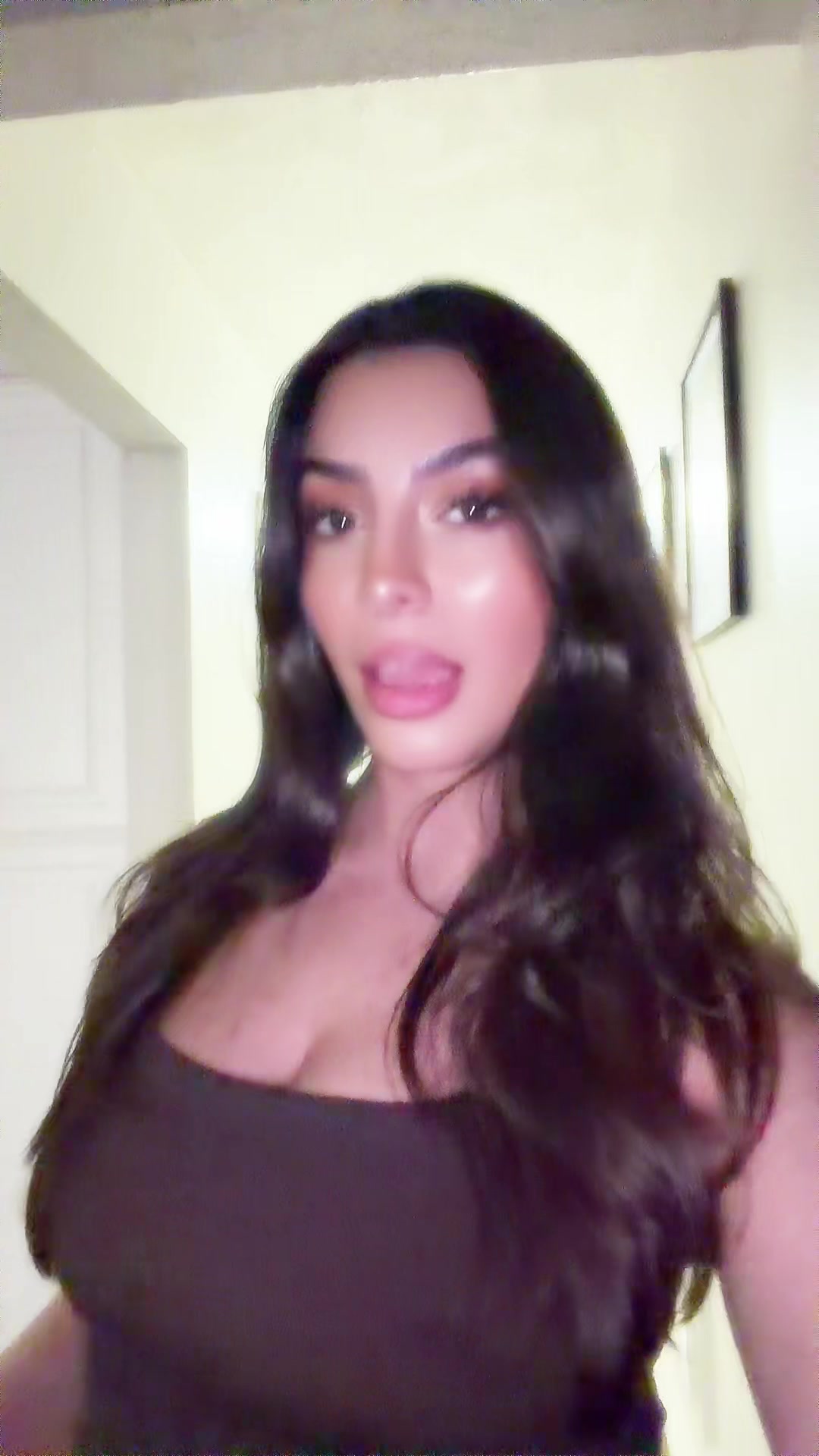 @reina