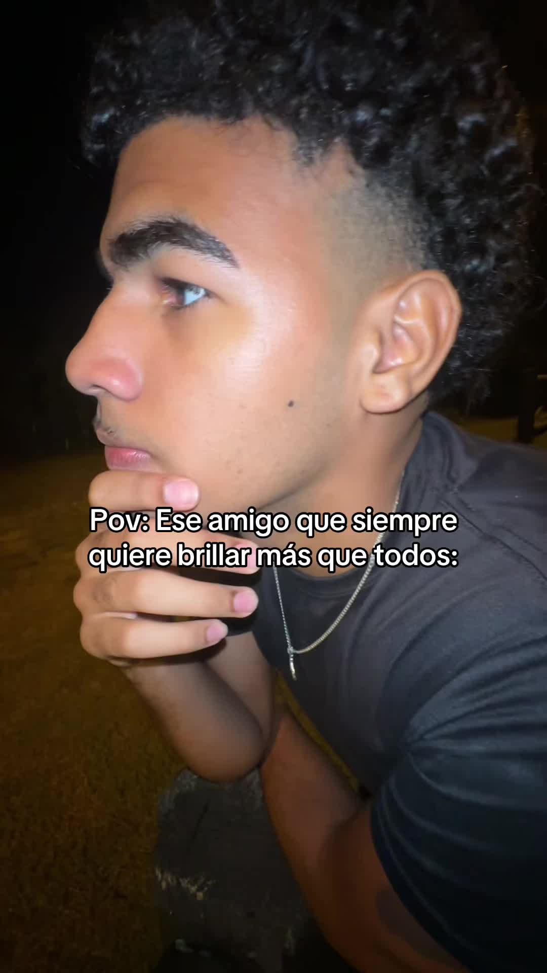 @Alexiño