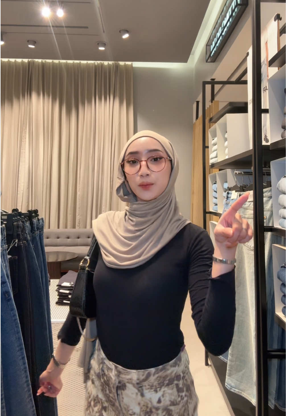 @piews