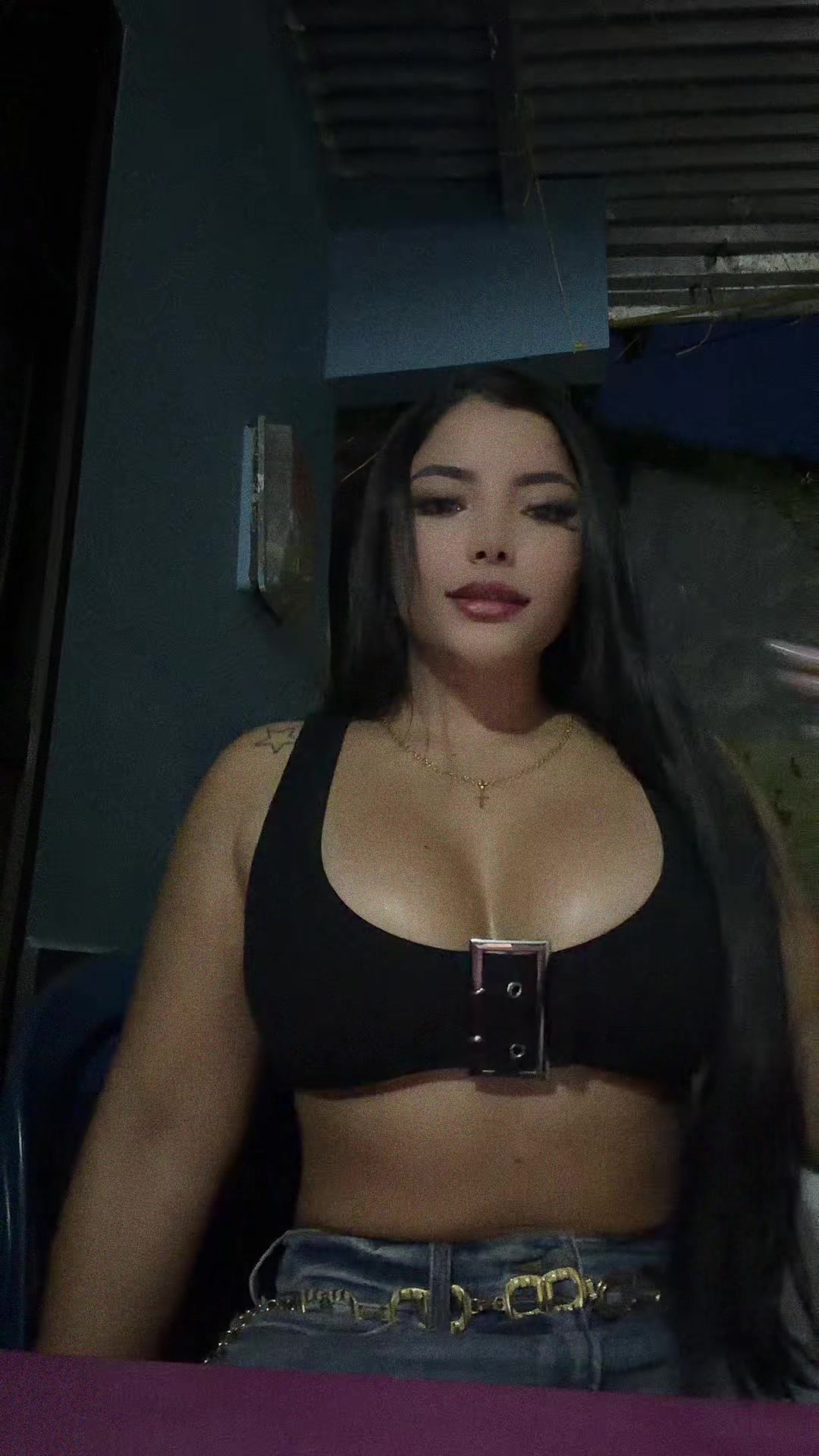 @Angiearango