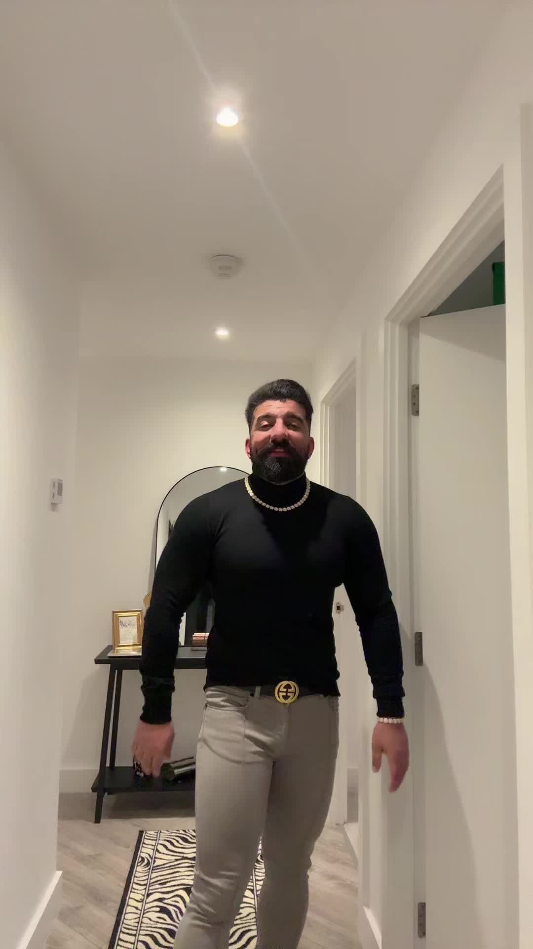 @Gabbar 🕊️🐺