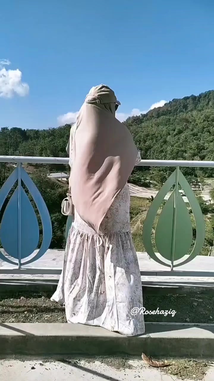@Rosehaziq