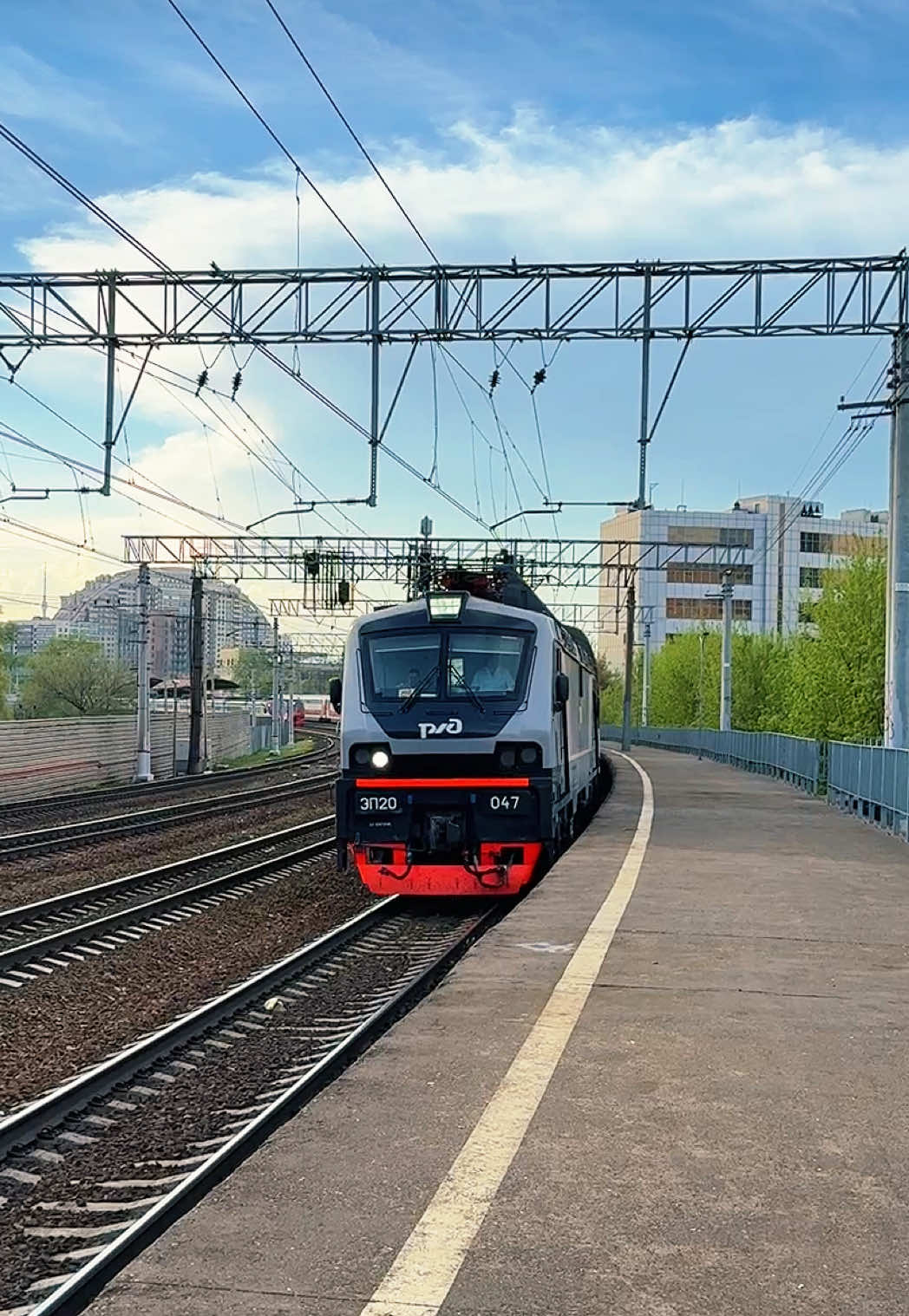 @Limon4ik 🛤️