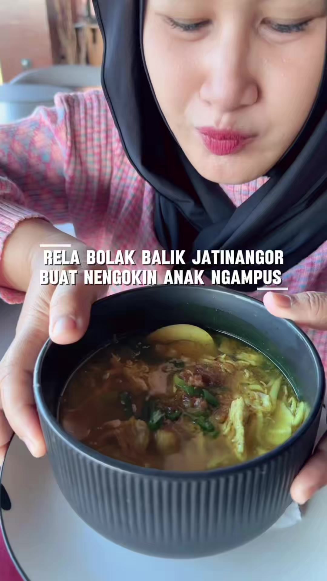@Mama Akbar Alicia