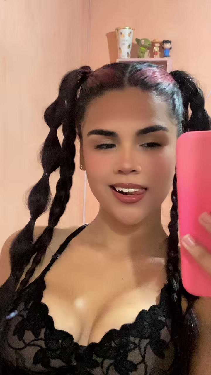 @Nutellinha_