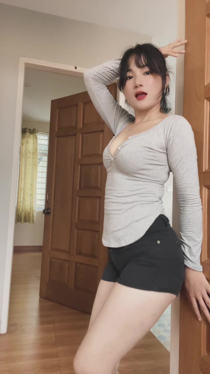 @မဝင်းကြည်