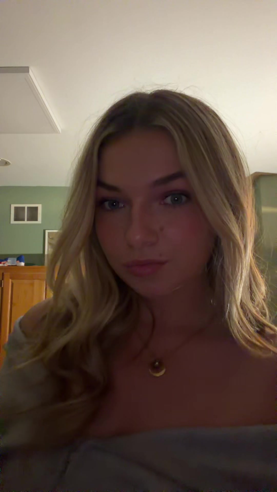 @PrincessUnicornGiggleShit