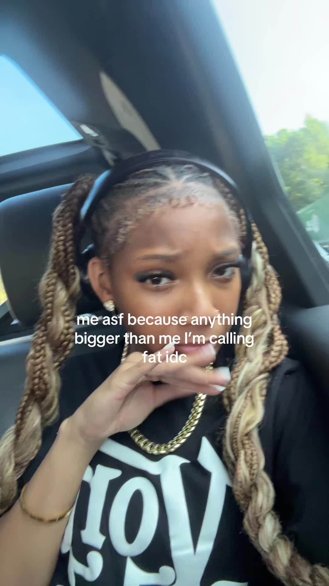 @whoiskori?