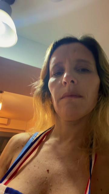 @ladys_1980