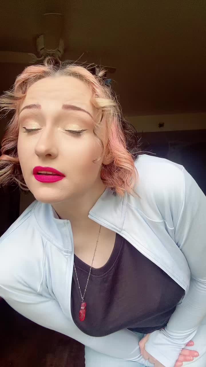 @NIKKI🩵
