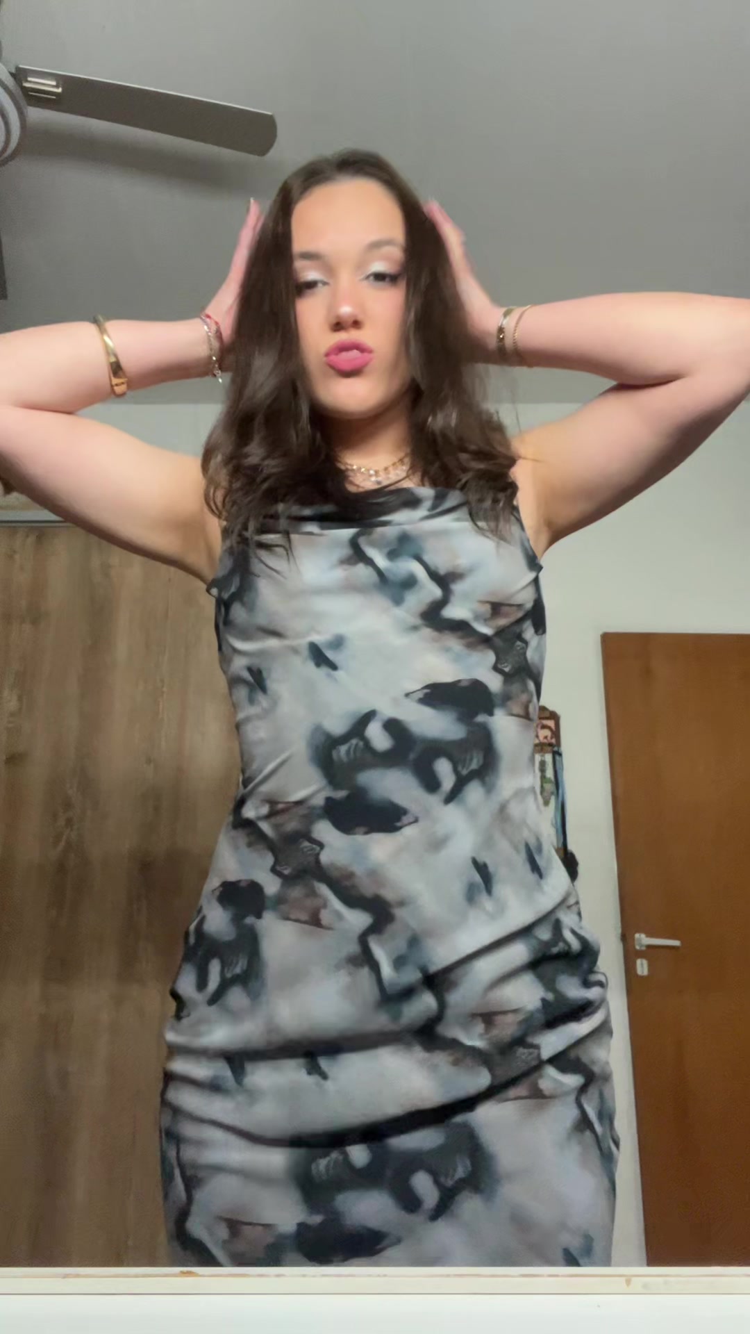 @Micuu_