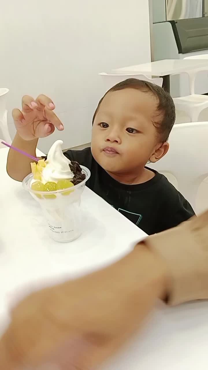 @Awey_でさいねr🇮🇩インドネシア 02