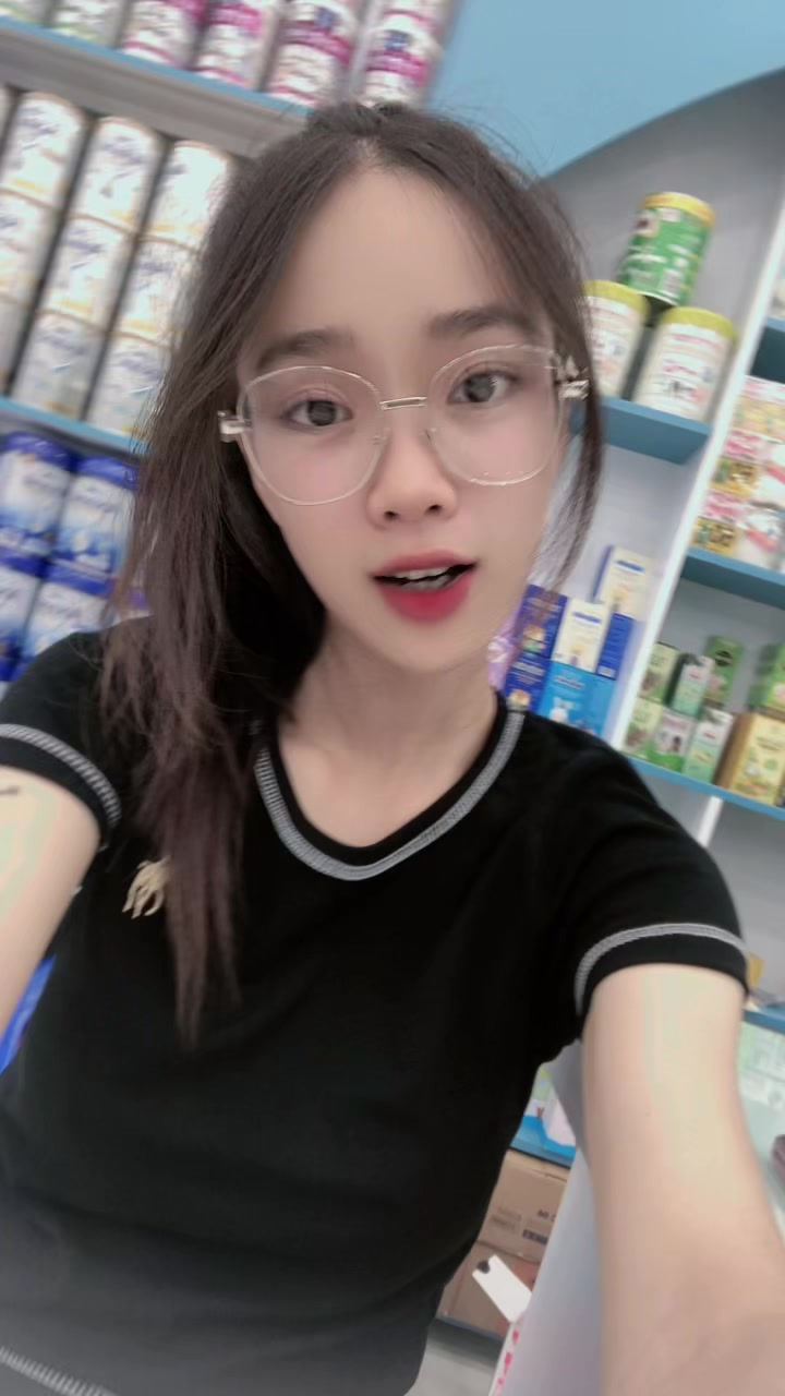 @Hồng Hoàngg