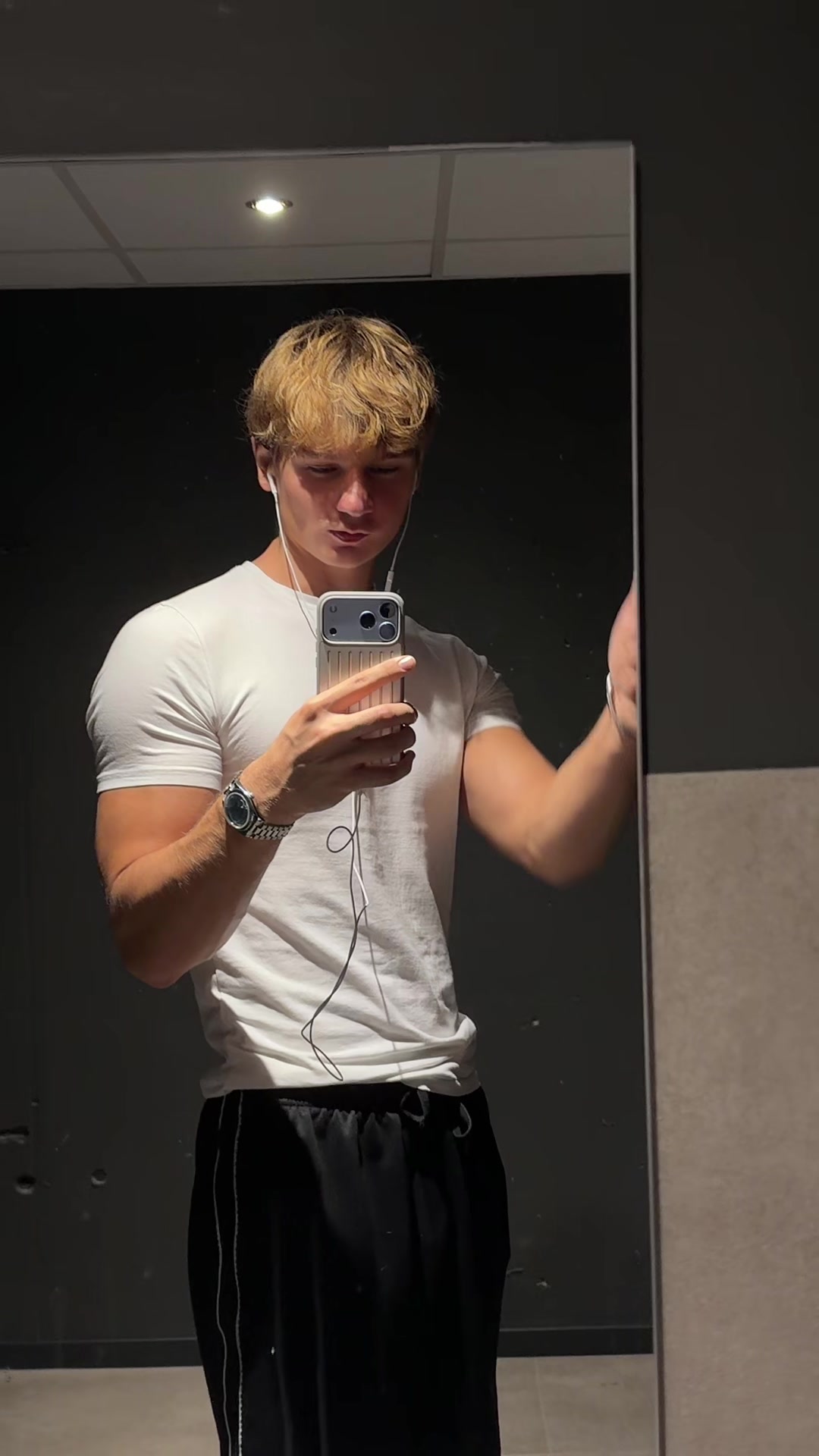 @discord.gg/noxeris