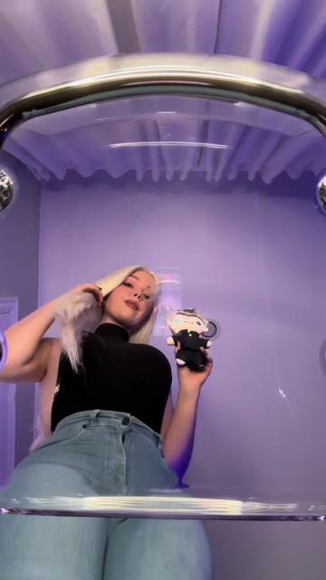 @squishy_waifu