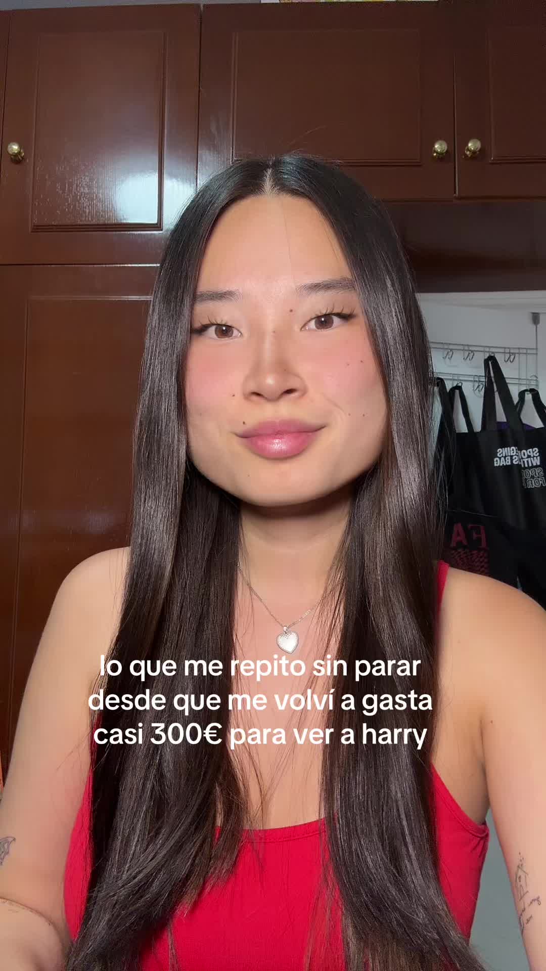 @Julia 𝜗ৎ