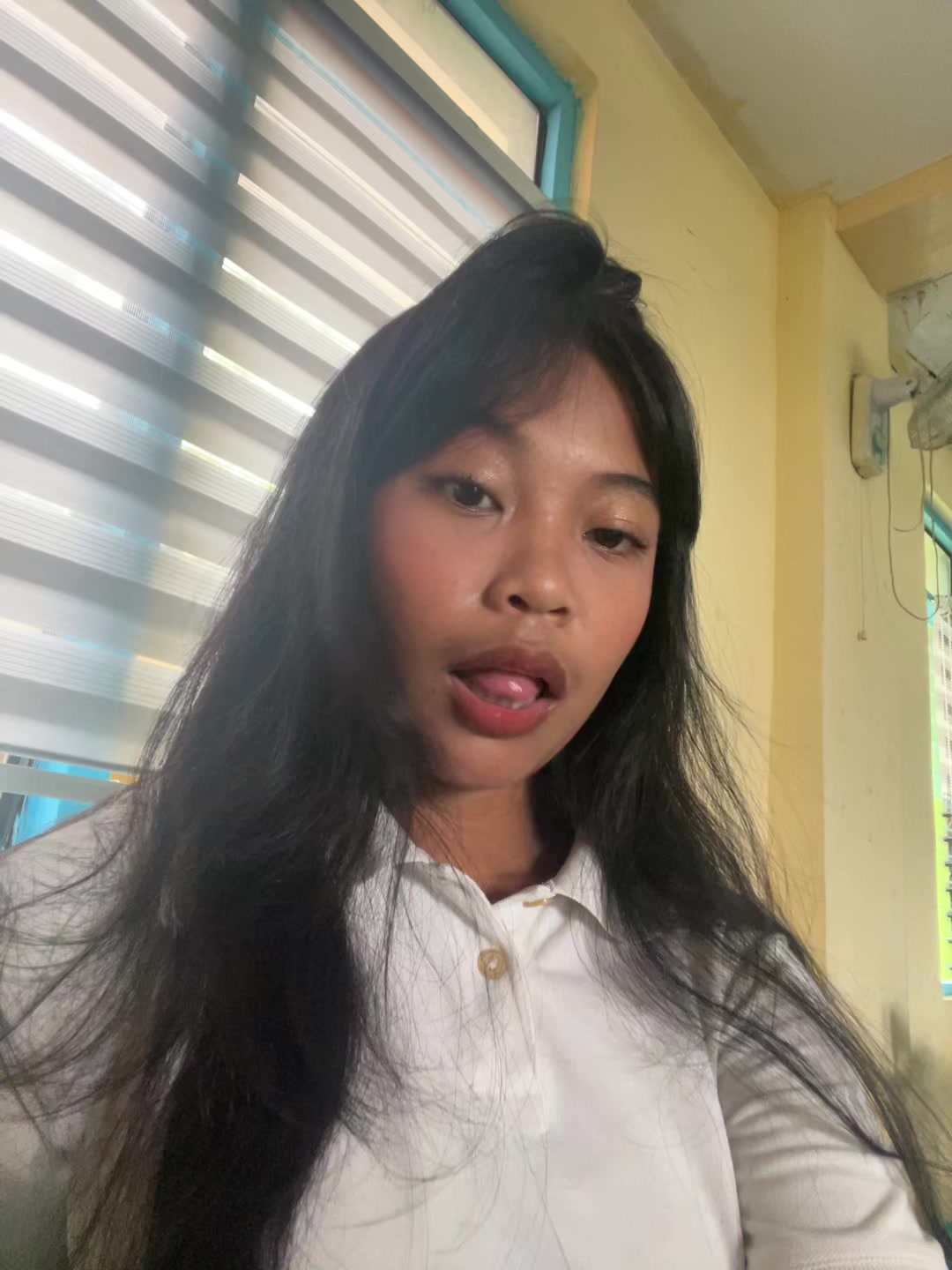 @Ainie