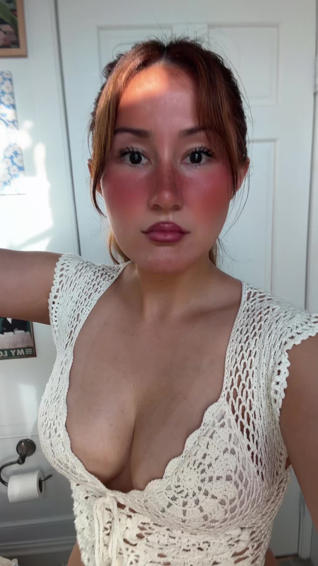 @Blushblind