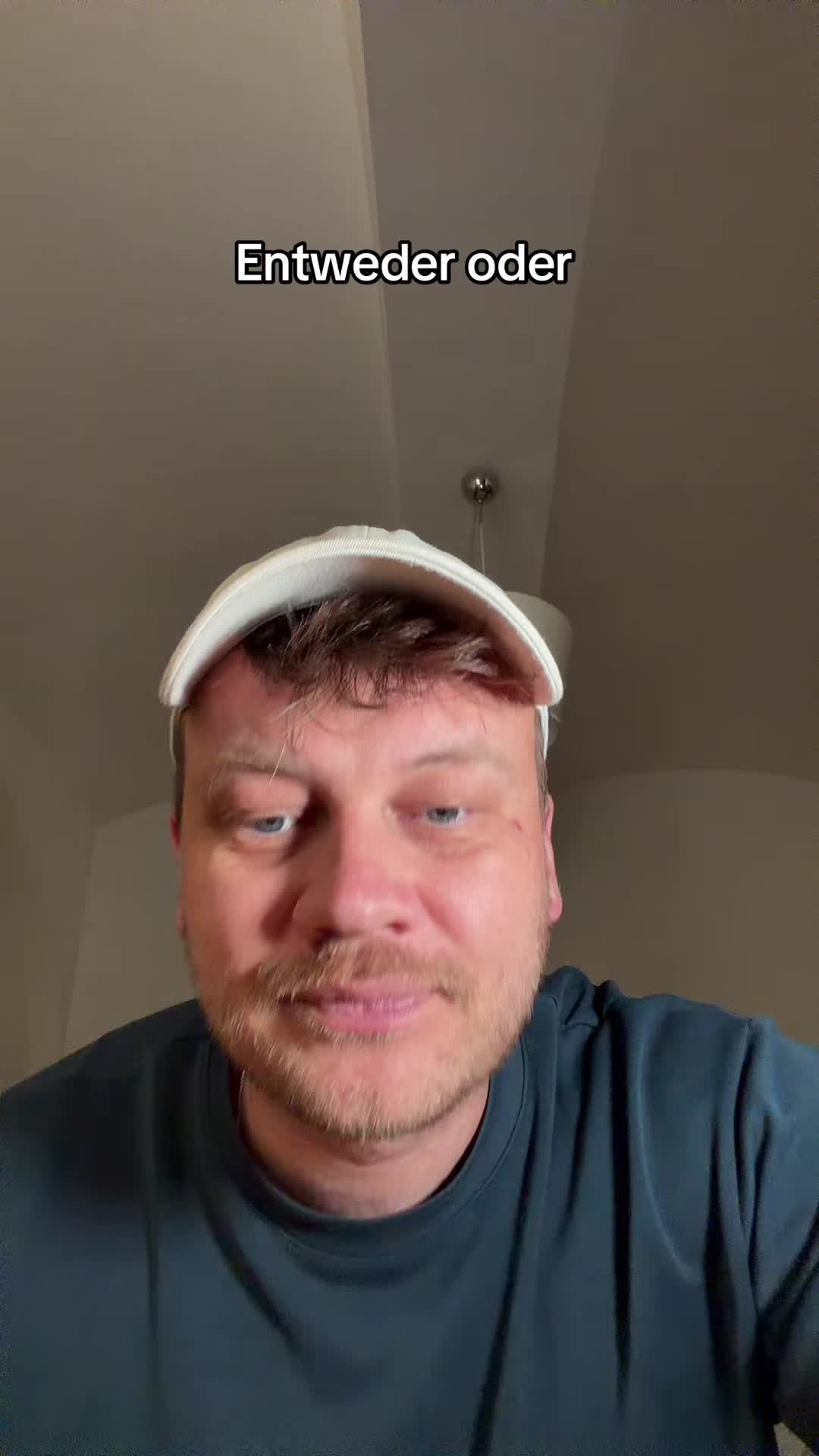 @ClowdyRowdy