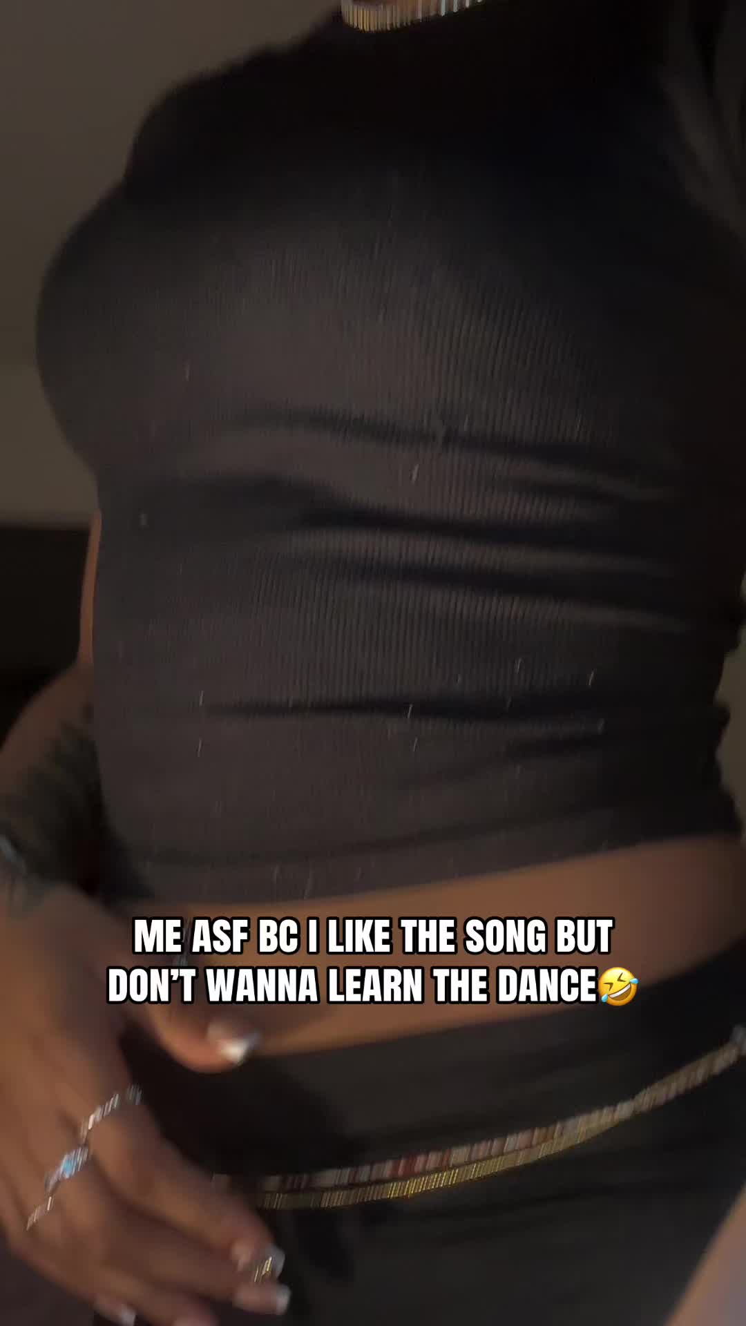 @_ms.h0lly_wood