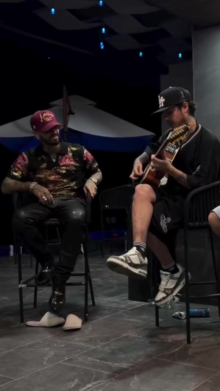 @Corridos Tumbados