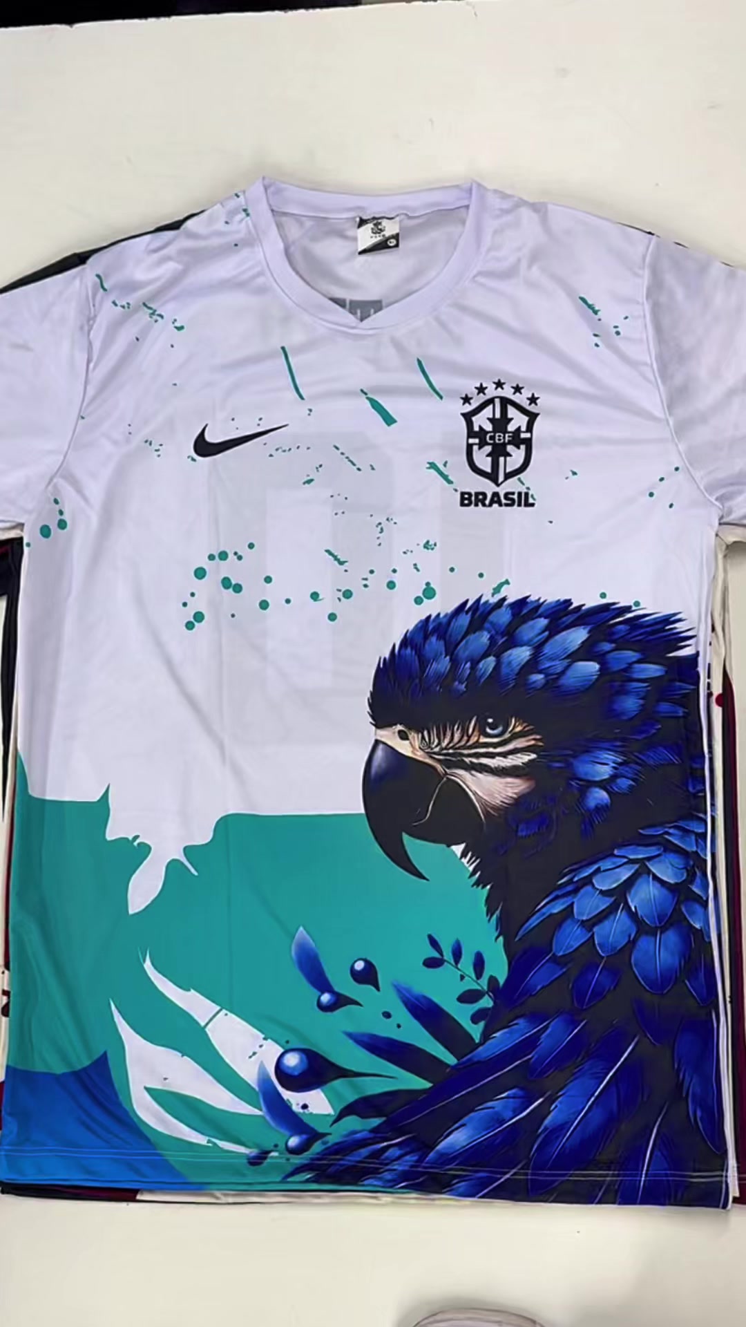 @Form Uniforme