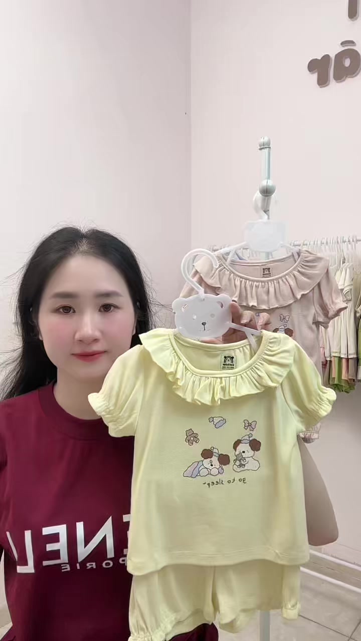 @Em Bear Fashion Kid
