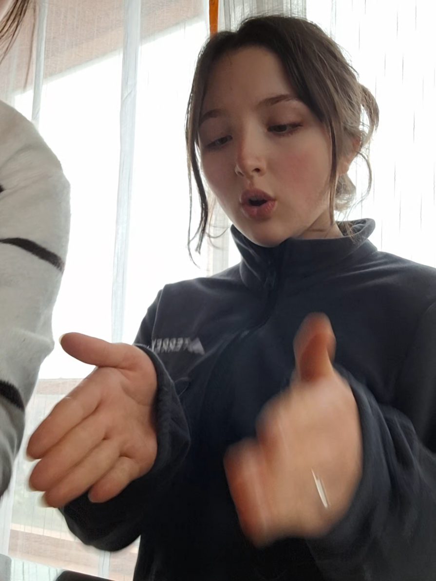 @consu・₊✧