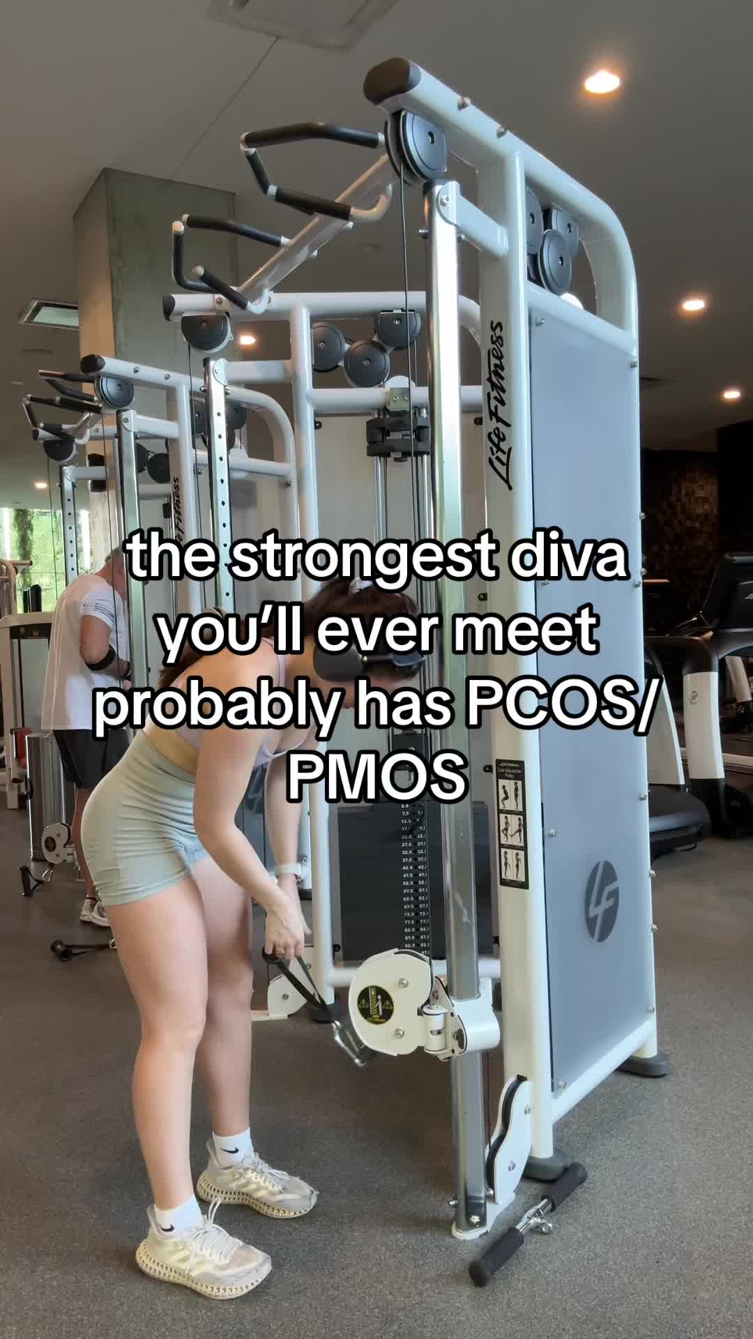 @Sarah | PMOS/PCOS life + tips