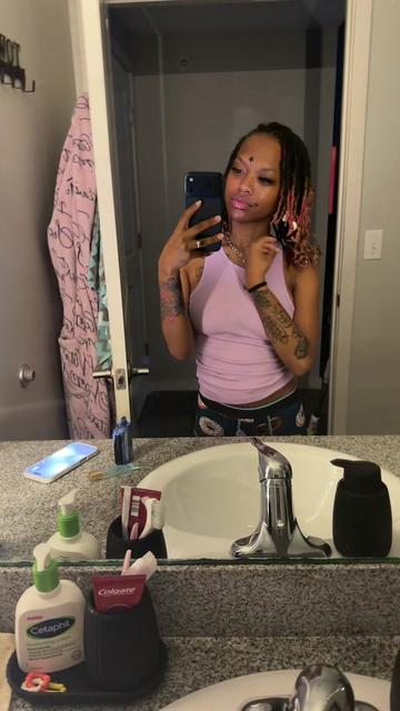 @Naee B 💲
