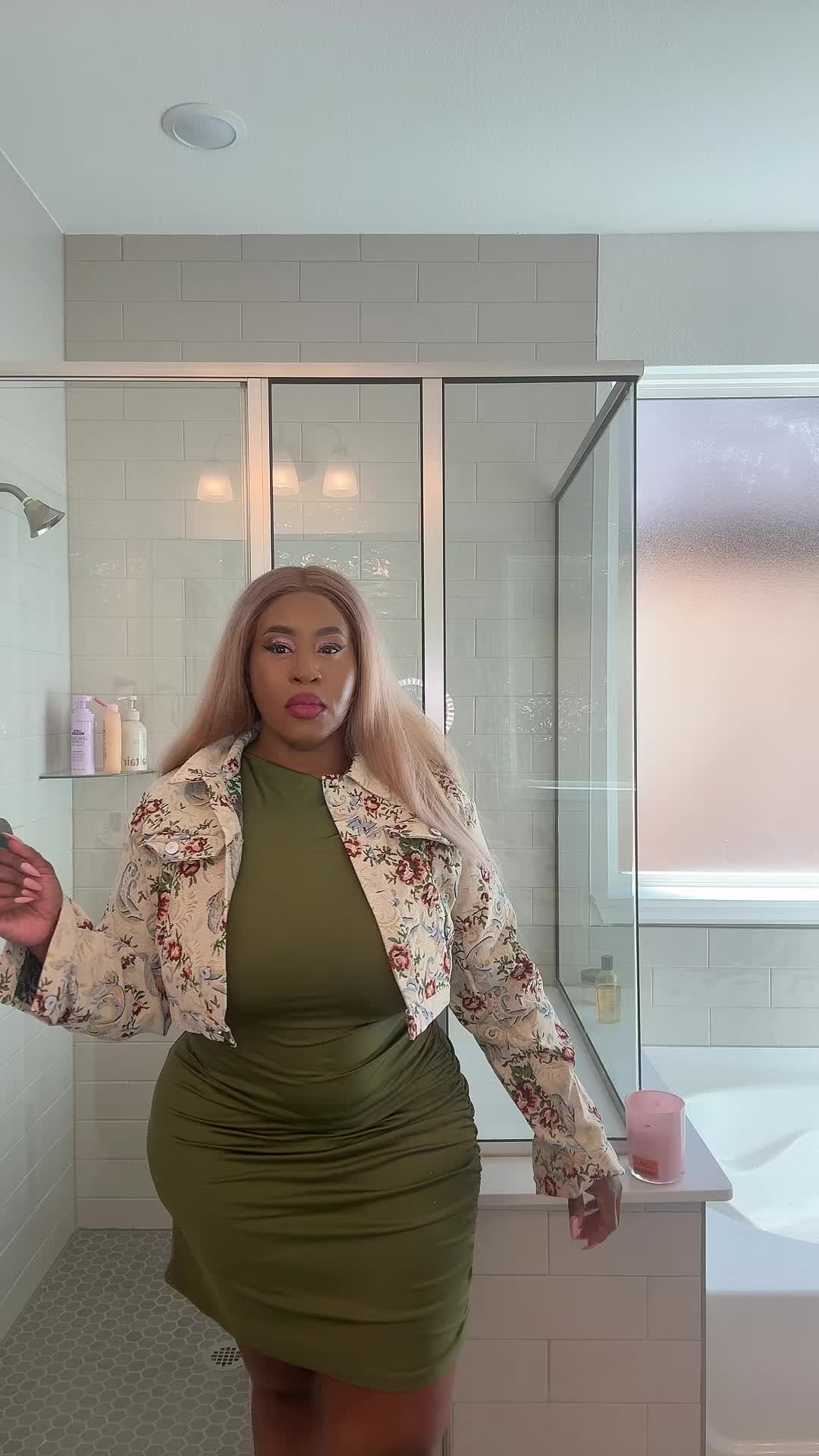 @Nina Beauty Influencer