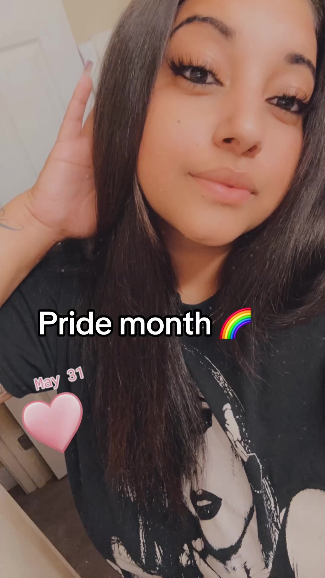 @lovely.komi