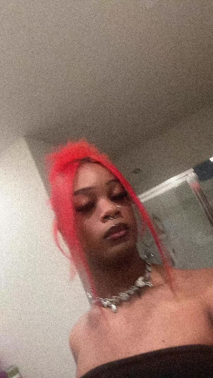 @Badshi®️