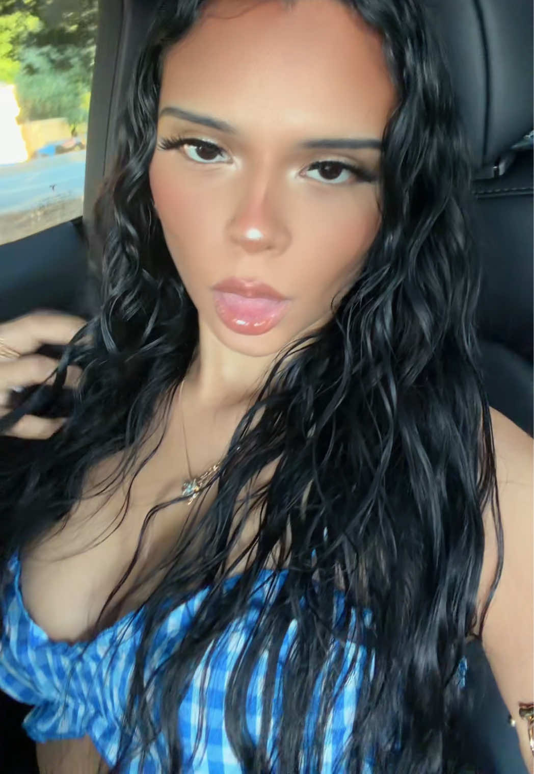 @latinaalexxx