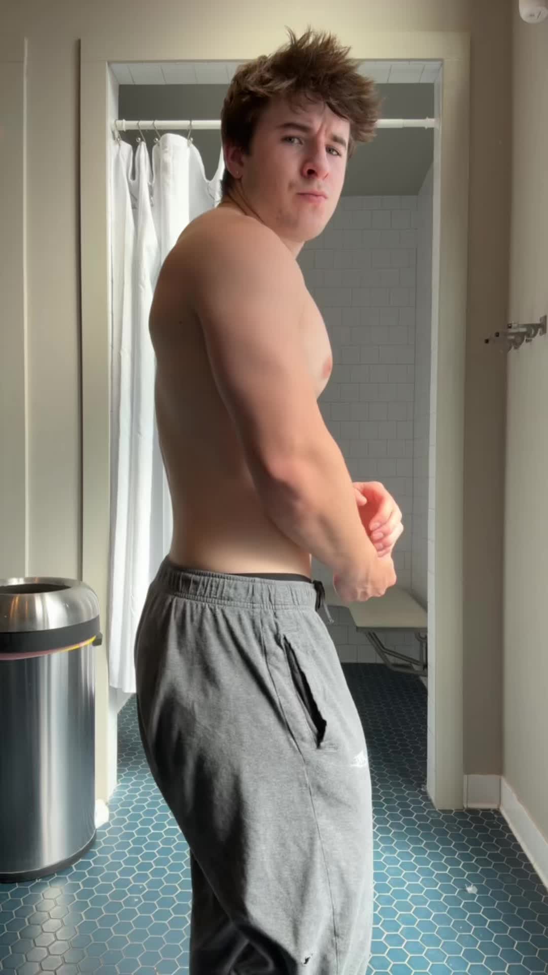 @Bacon🥓