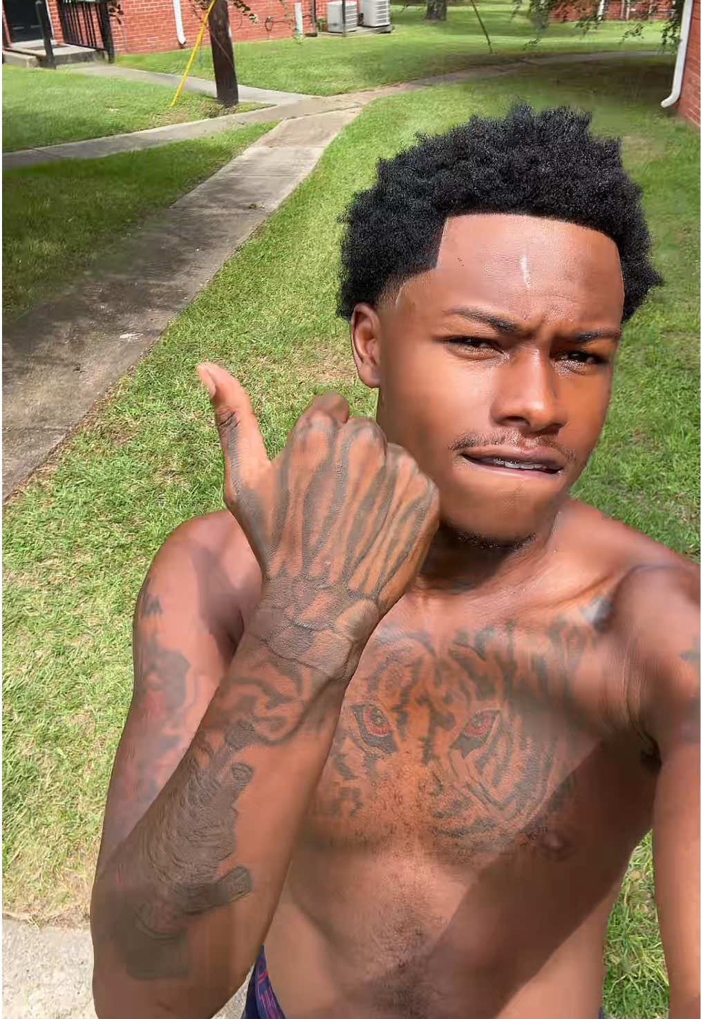 @Gen5 aka &ldquo; 5 &ldquo; 🦇🩸