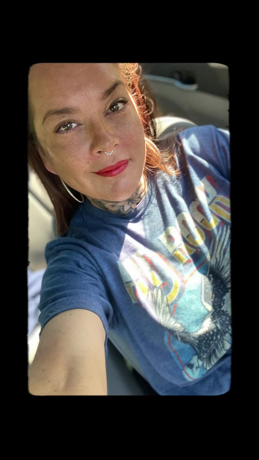 @Christieyoung🖤