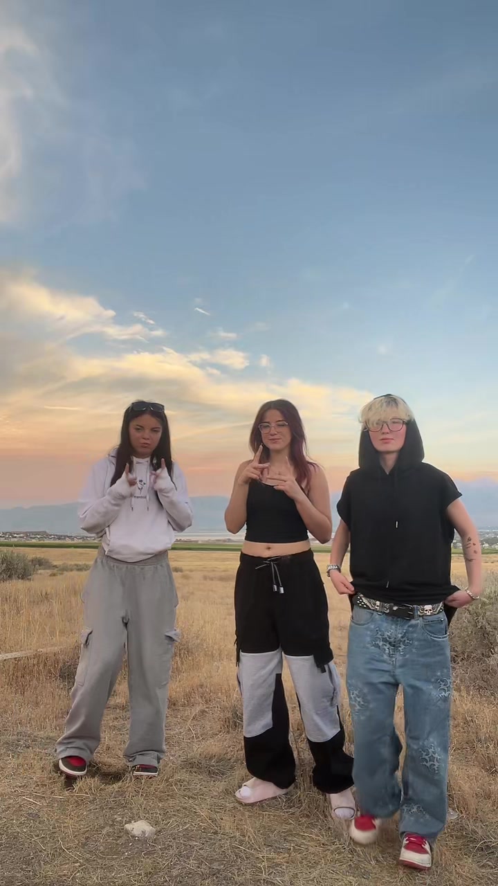 @lilyfirefits