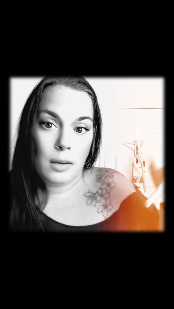 @Tamela_Lynn