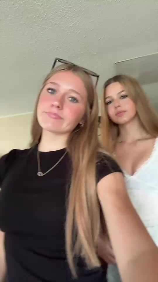 @c_j747
