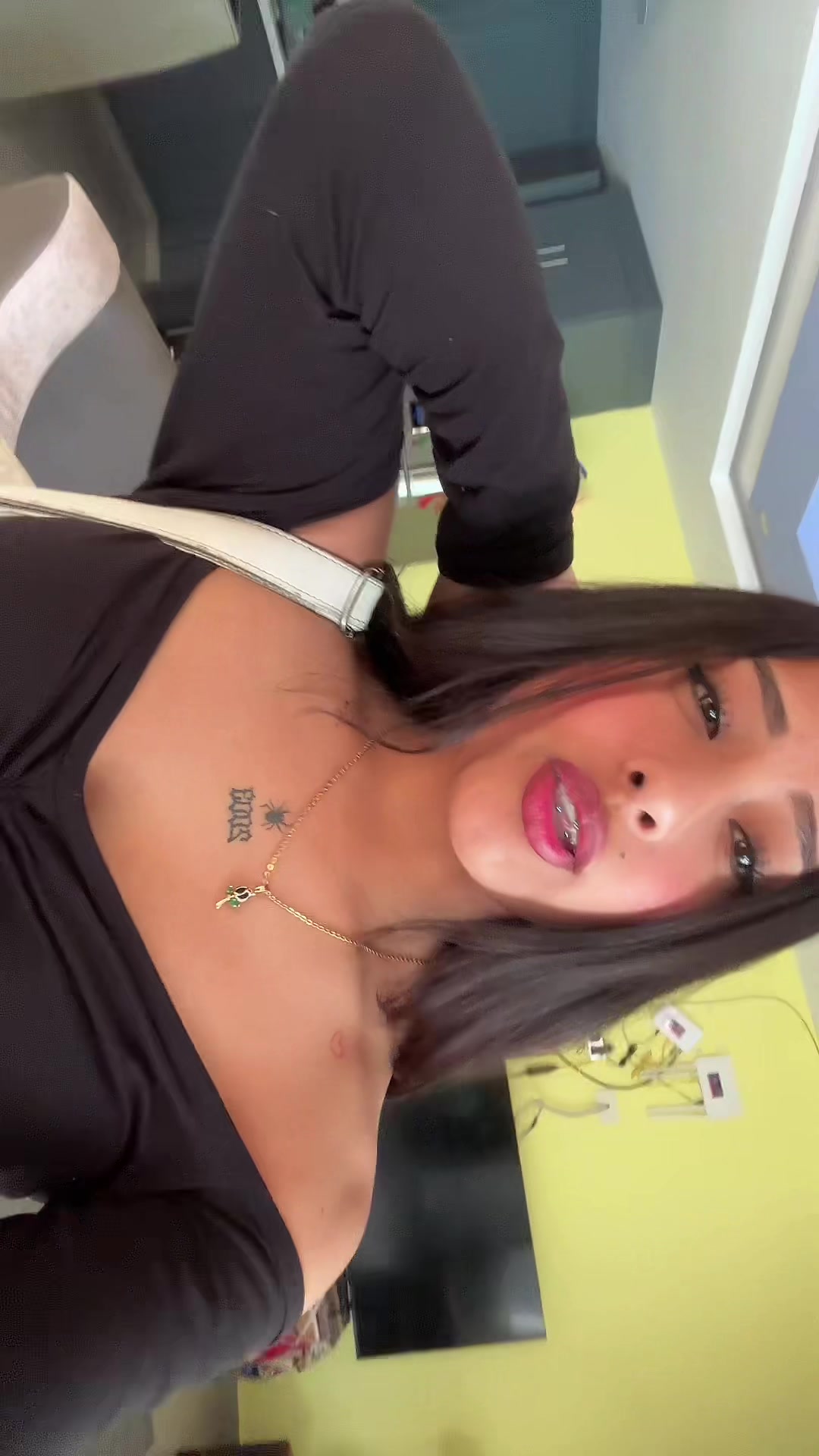 @Nenita 🥷🏽🍓