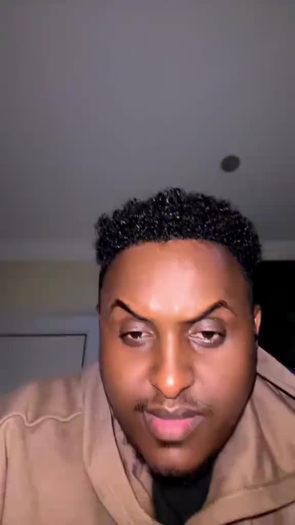 @Šűűmëë Qüēëñ🦋🦅🎀