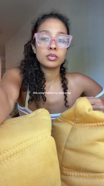 @thegoldengyal8