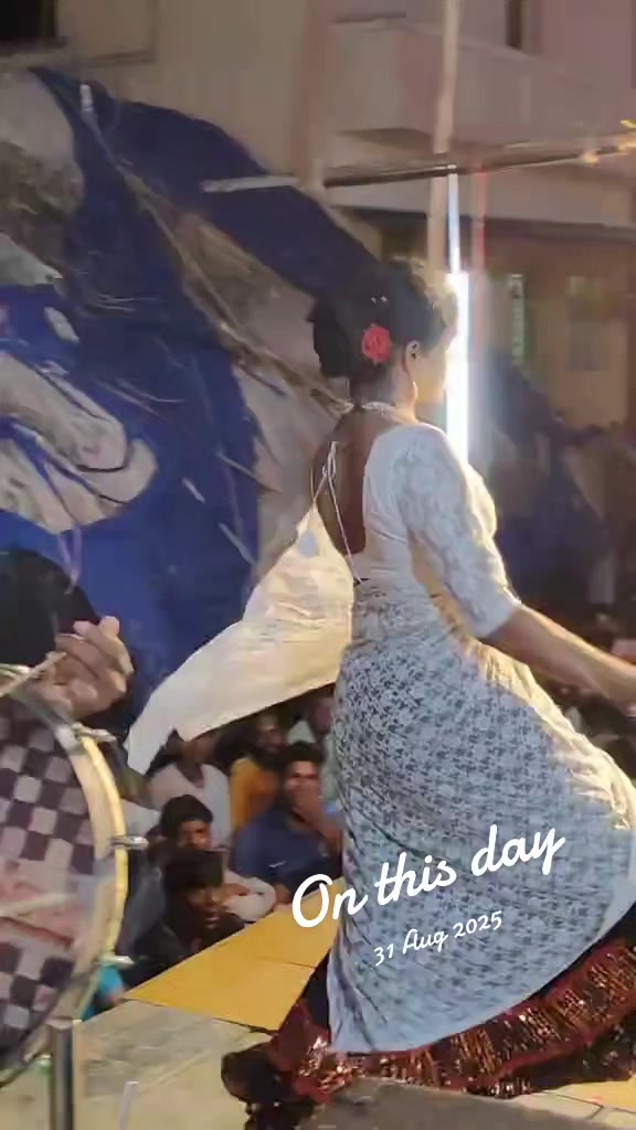 @krsna official 21💛💜💙💚🩵🧡