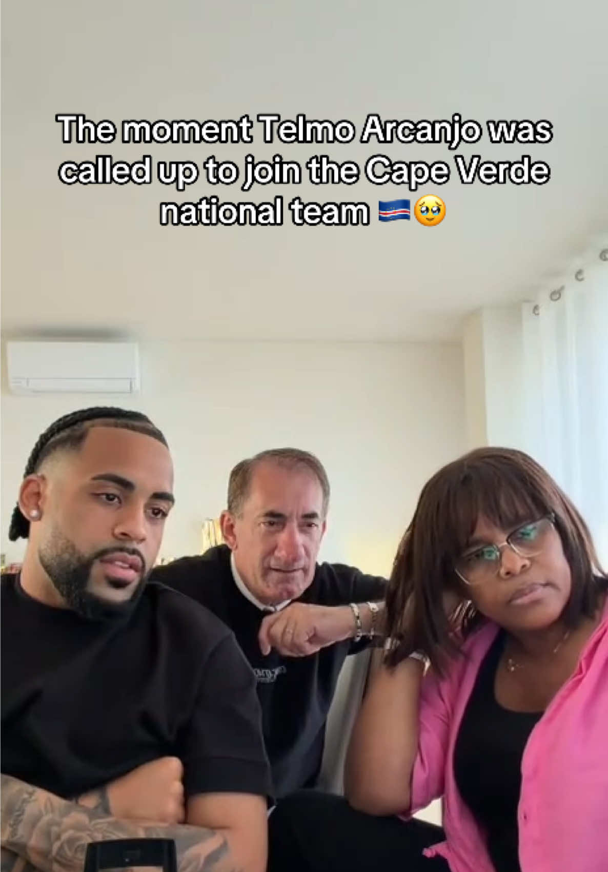 @DANNY VEE! 🇨🇻