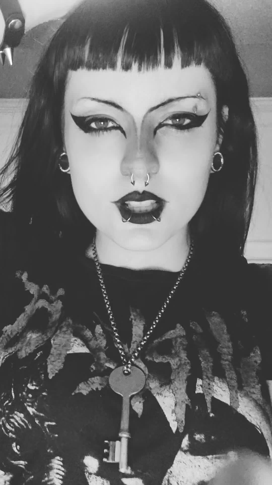 @𝕯𝖗𝖆𝖈𝖚𝖑𝖎𝖓𝖆🦇
