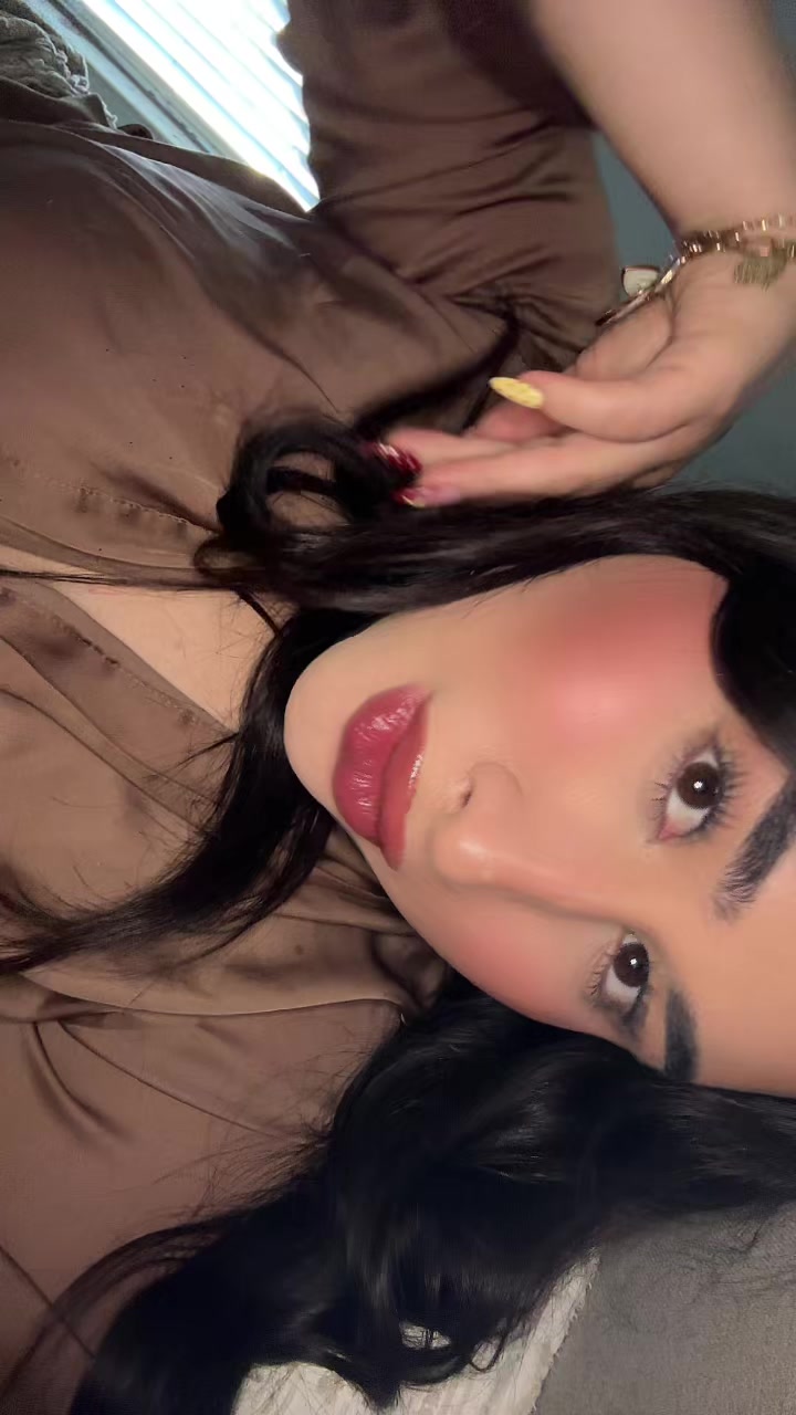 @Angela ๐